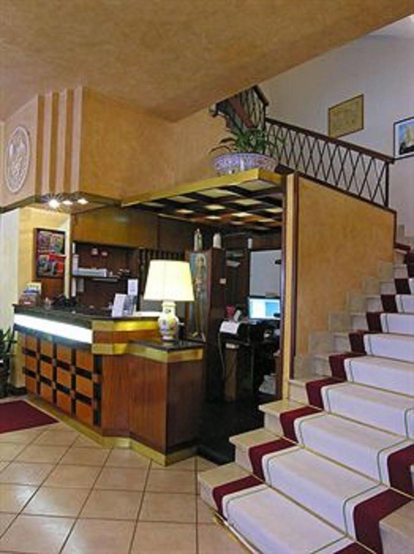 Hotel San Francesco Asyż Zewnętrze zdjęcie